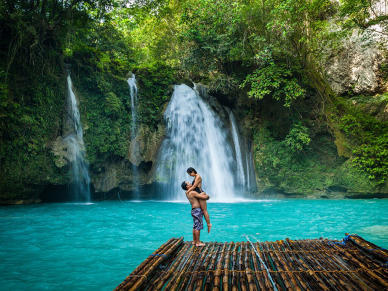 kawasan falls tour from moalboal